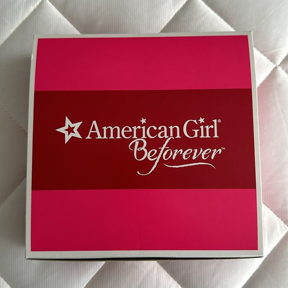 American Girl BeForever Samantha’s Frilly Frock NEW in box retired 2017 - Picture 2 of 6